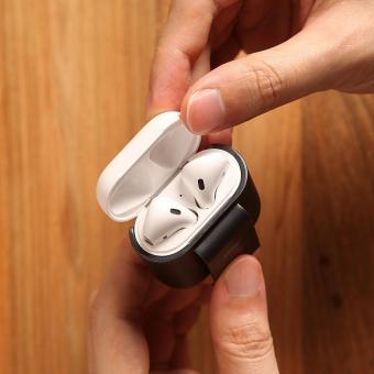 Elago Carrying Clip Case For AirPods Case (Metallic Dark Grey) April 2018 - 3 Elago Carrying Clip Case for AirPods Case (Metallic Dark Grey) - 3